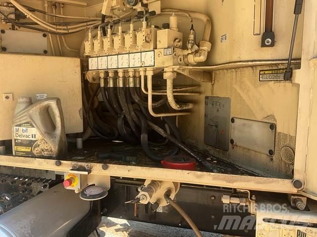 Mack GU813 Kamionske beton pumpe