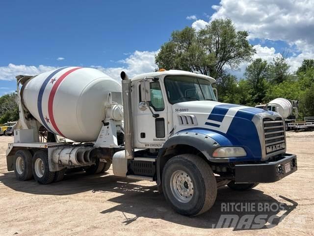 Mack GU813 Ostali kamioni