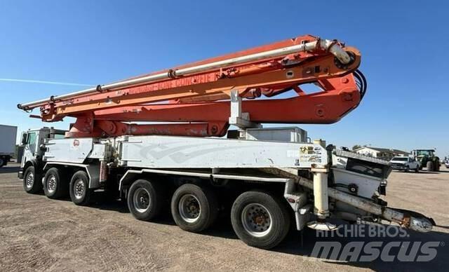 Mack MR688S Kamionske beton pumpe
