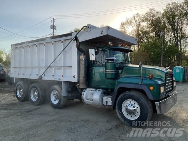 Mack RD688S Kiperi kamioni