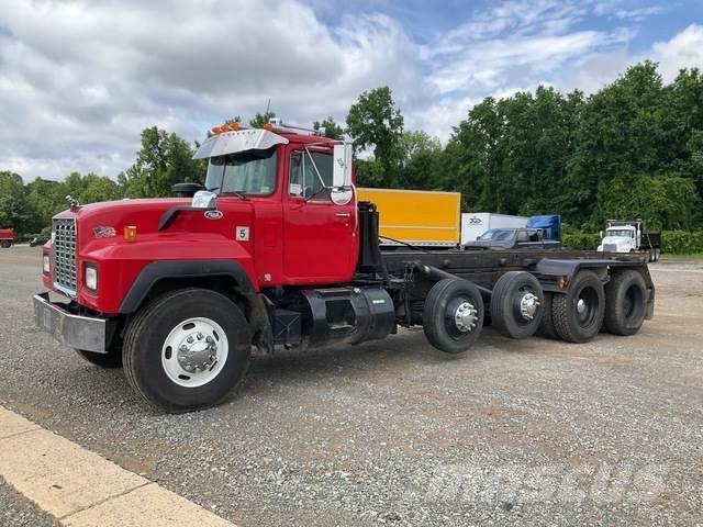 Mack RD688S Komunalni kamioni