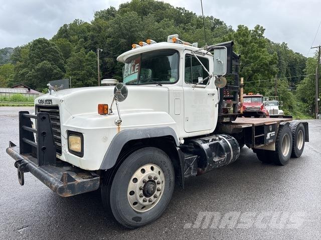 Mack RD688S Kamioni sa otvorenim sandukom