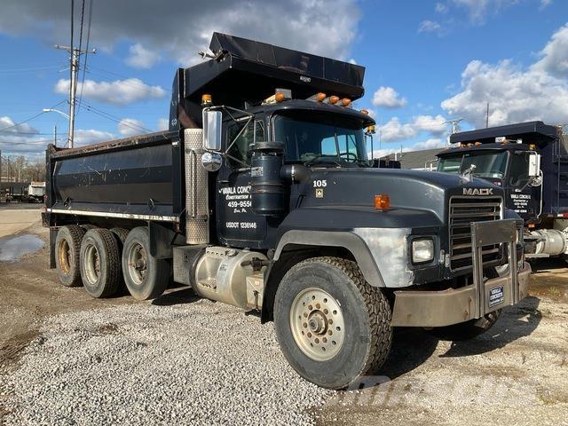 Mack RD688S Kiperi kamioni