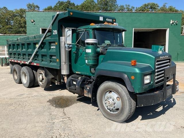Mack RD690S Kiperi kamioni