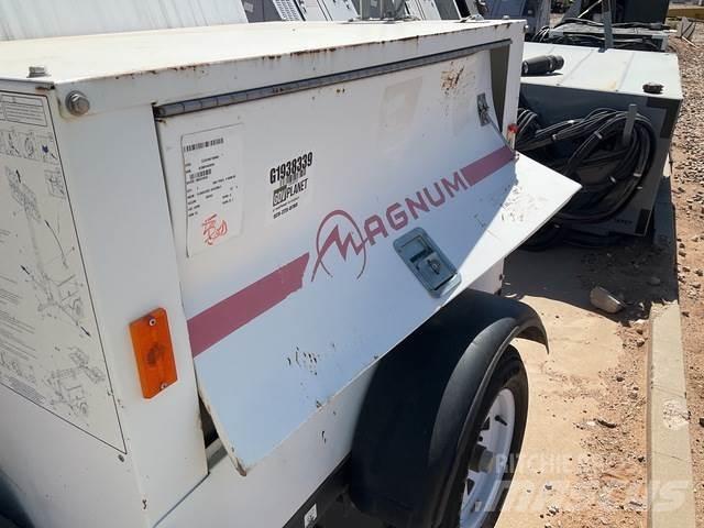 Magnum  Rasvetni stubovi