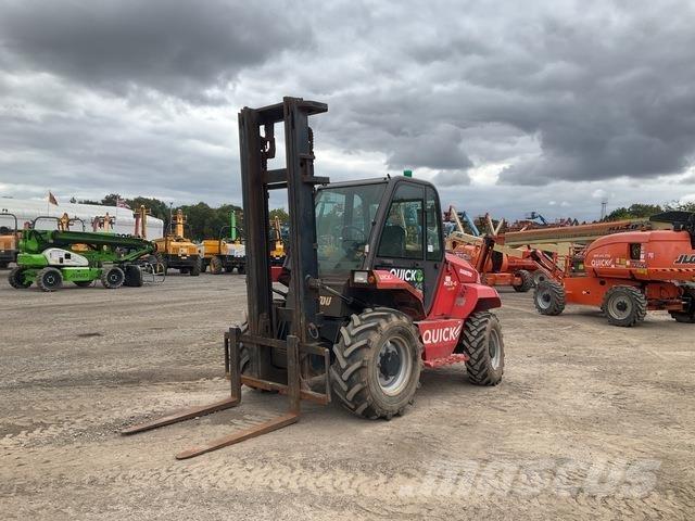 Manitou M26-4 Vanterenski viljuškar