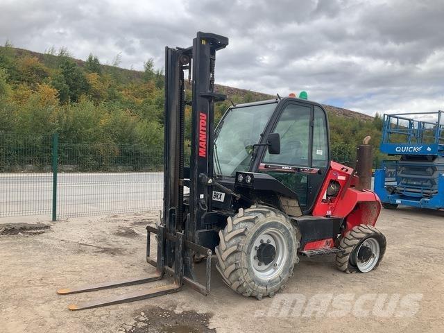 Manitou M30-4 Vanterenski viljuškar