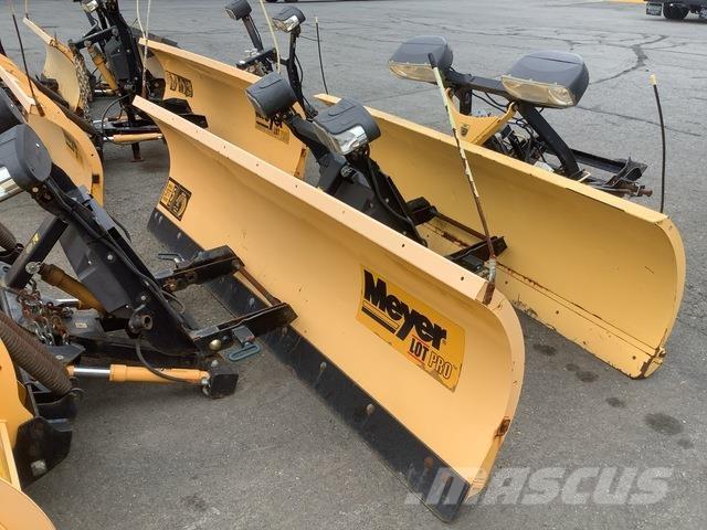 Meyer LP-9.0 Snežne daske i plugovi