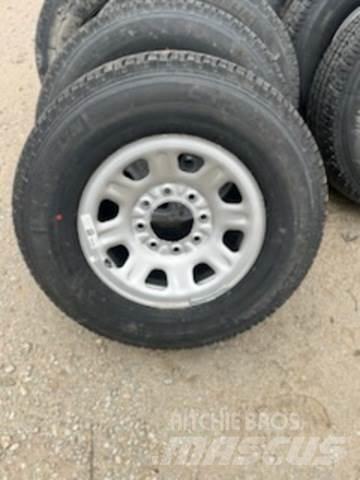 Michelin LTX Gume, točkovi i felne