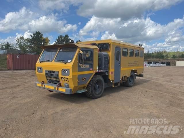  Minecat CF240 Ostalo za građevinarstvo