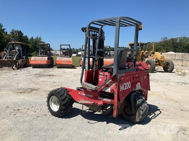 Moffett M5000 Mobilni viljuškari