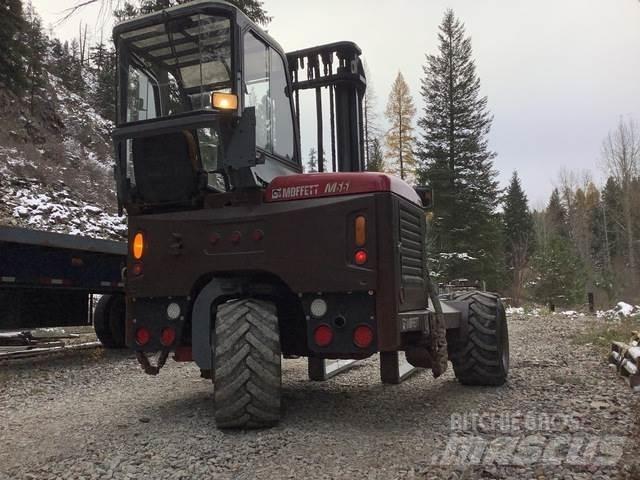 Moffett M55 Mobilni viljuškari
