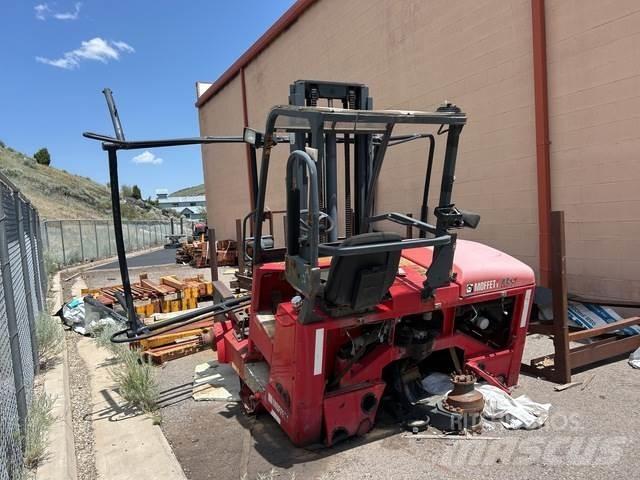 Moffett M55.4 Mobilni viljuškari