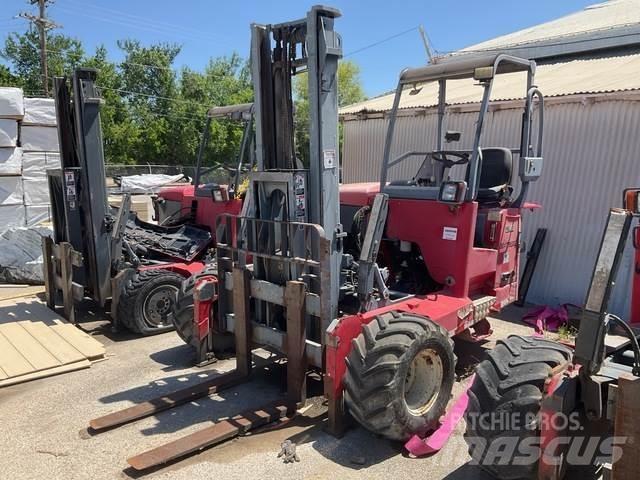 Moffett M55P Mobilni viljuškari