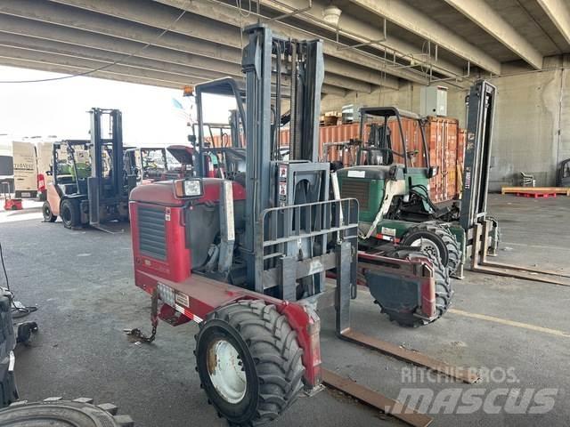 Moffett M55P Mobilni viljuškari