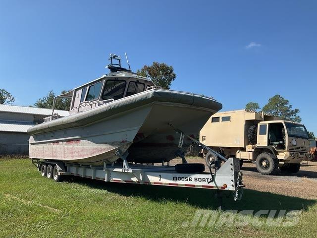  Moose M2-35 Radni brodovi/teglenice