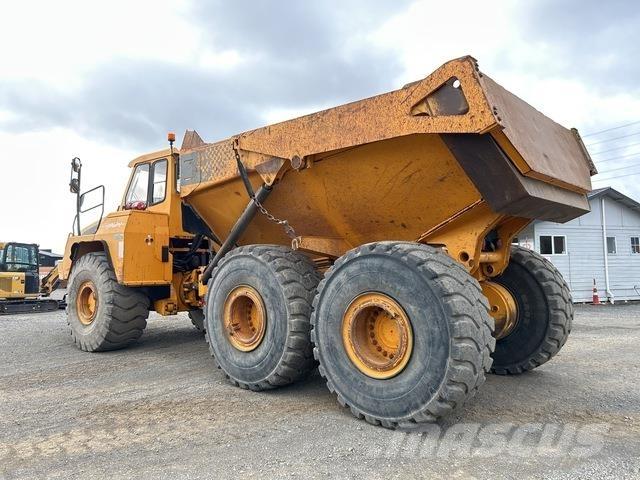 Moxy MT 41 Zglobni damperi