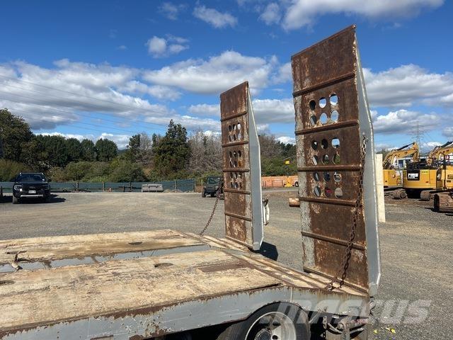 MTE  Poluprikolice labudice