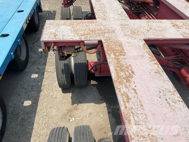 Nicolas  Poluprikolice sa voznim postoljem