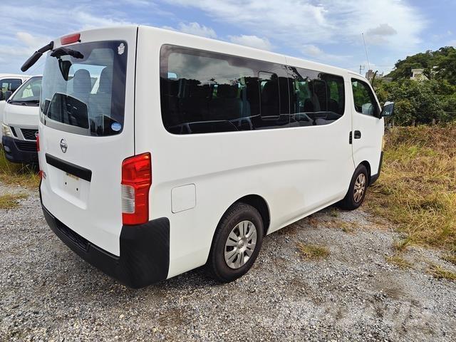 Nissan Caravan Mini autobusi
