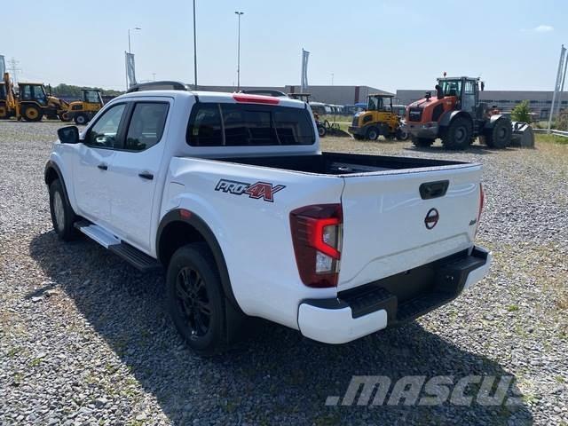 Nissan Navara Ostalo