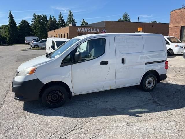 Nissan NV200 Dostavna vozila / kombiji