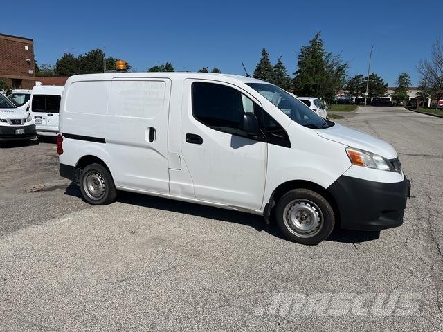 Nissan NV200 Dostavna vozila / kombiji