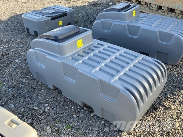  Olsen DD500 Fuel and additive tanks