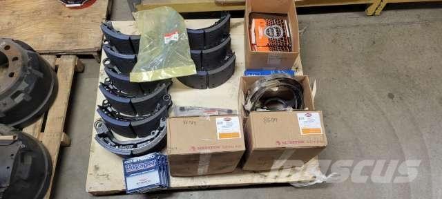  Other Ostale kargo komponente