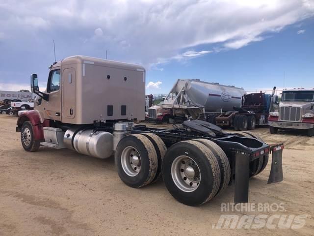 Peterbilt  Tegljači
