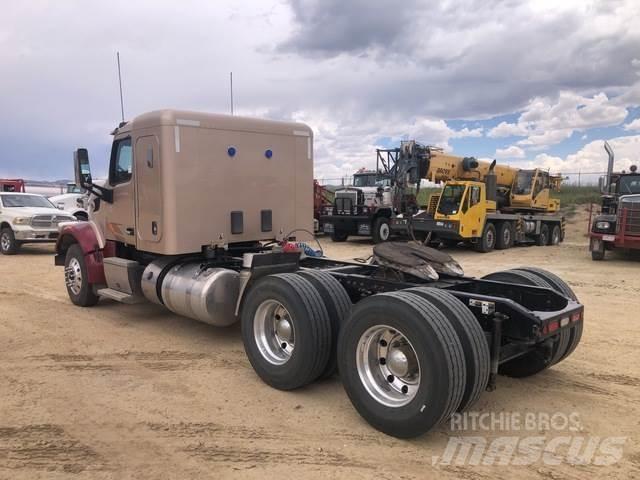 Peterbilt  Tegljači