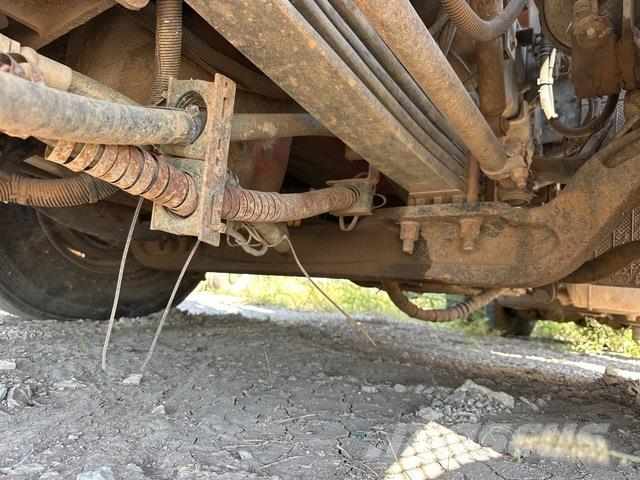 Peterbilt 320 Kamioni za otpad