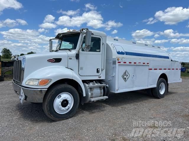 Peterbilt 337 Kamioni cisterne