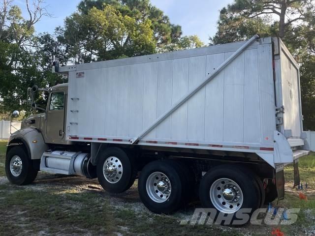 Peterbilt 348 Kiperi kamioni