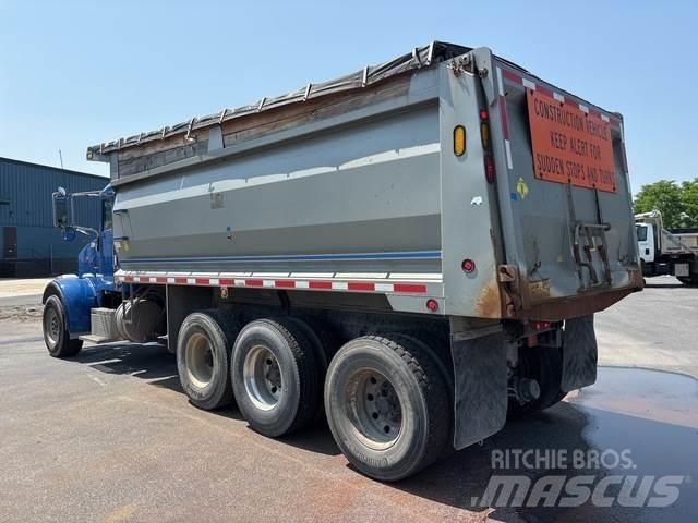 Peterbilt 357 Kiperi kamioni