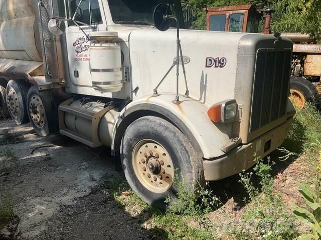 Peterbilt 357 Kiperi kamioni