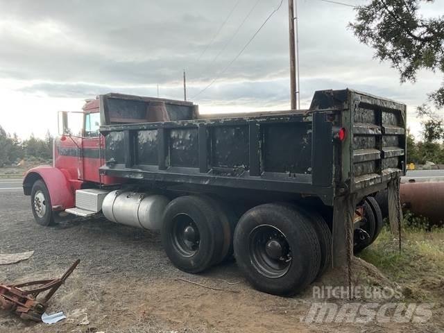 Peterbilt 358M Kiperi kamioni
