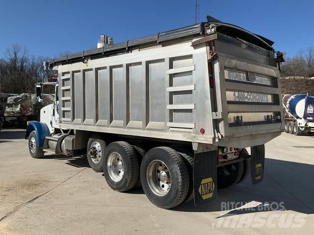 Peterbilt 367 Kiperi kamioni