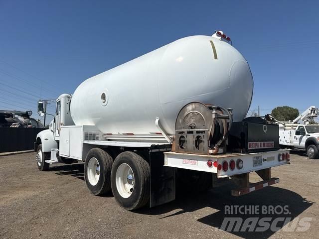 Peterbilt 382 Kamioni cisterne