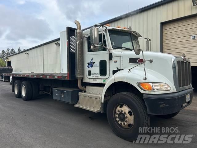 Peterbilt 382 Kamioni sa otvorenim sandukom