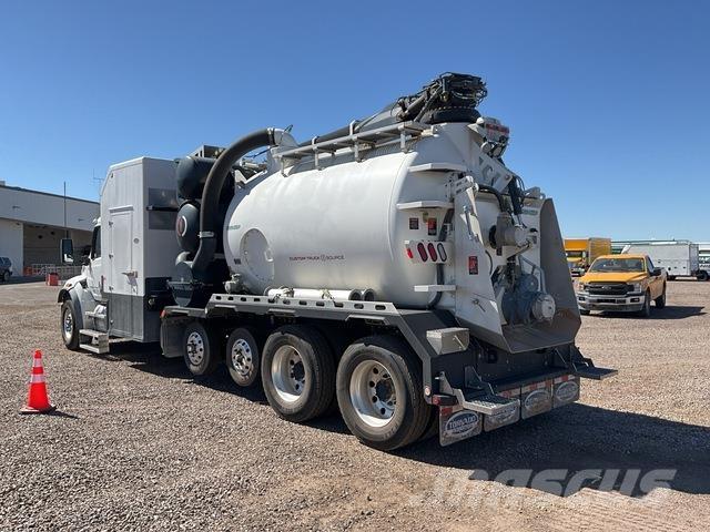 Peterbilt 548 Bageri guseničari