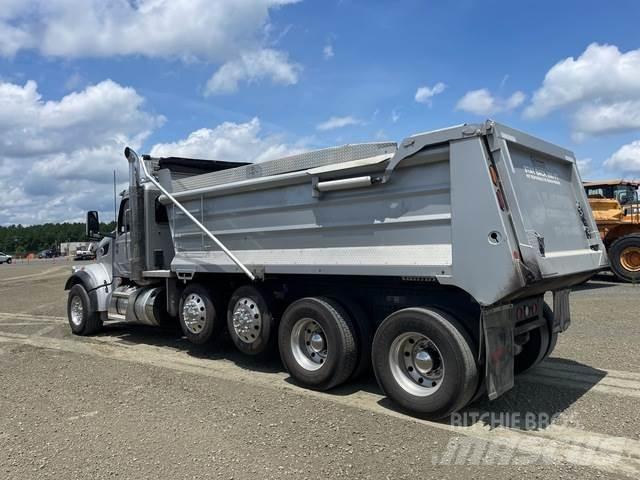 Peterbilt 567 Kiperi kamioni