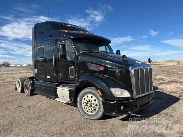 Peterbilt 587 Tegljači
