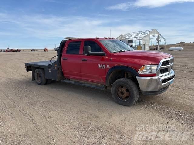RAM 3500 Kamioni sa otvorenim sandukom