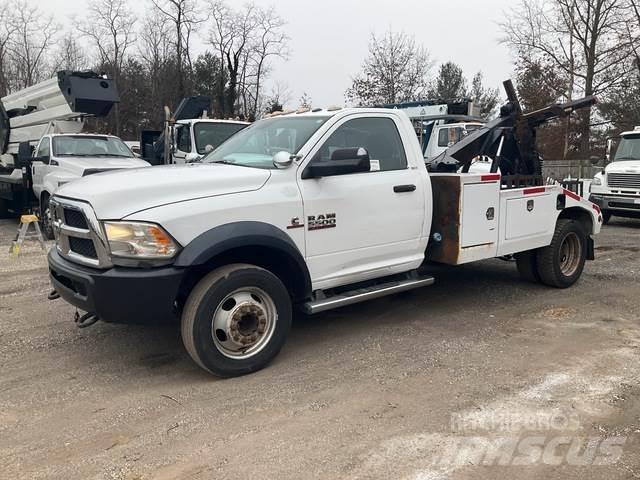 RAM 5500 Šleperi za vozila