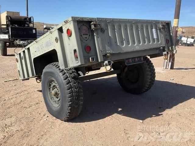  Raytheon M1102 Ostale prikolice