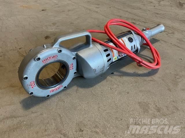  Ridgid 700-T2 Oprema za cevovod