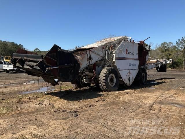 Roadtec SB2500 Vozila za prevoz materijala