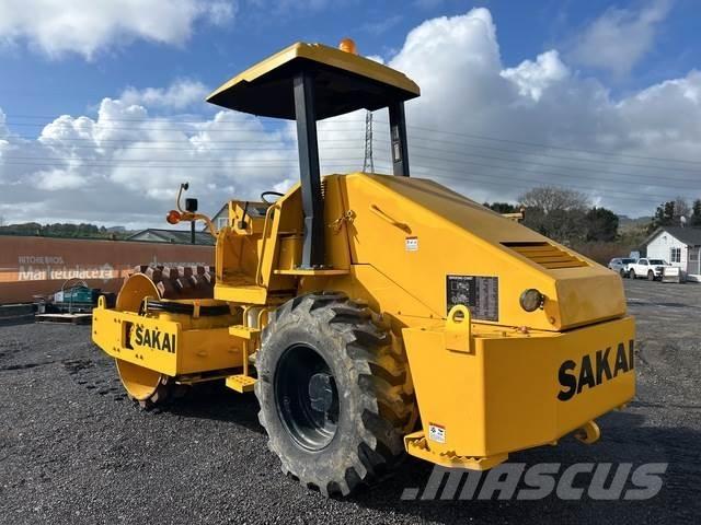 Sakai SV400TF Valjci sa jednim bubnjem