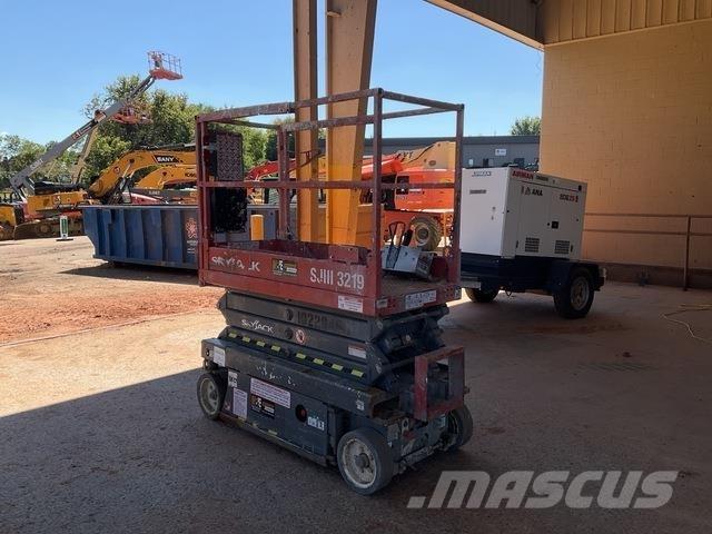 SkyJack 3219 Makazaste platforme